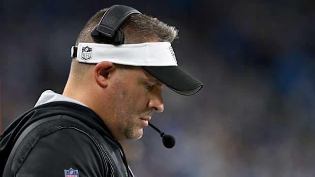 Raiders coach Josh McDaniels.
